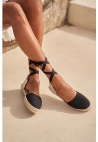 Manebi espadryle Flat Valenciana Espadrilles kolor czarny O 7.9 P0. Kolor: czarny. Materiał: guma #3