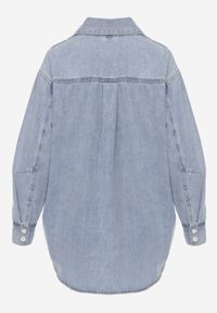 Born2be - Niebieska Koszula Jeansowa z Bawełną Ozdobiona Przeszyciami Junie. Kolor: niebieski. Materiał: jeans, bawełna. Wzór: aplikacja. Styl: elegancki #5
