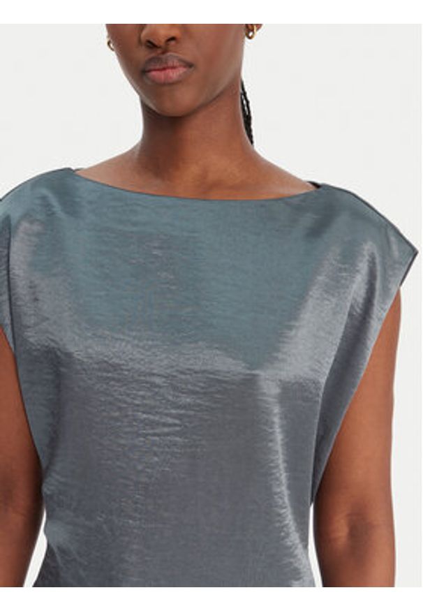 Guess Bluzka W6RH19 W2612 Zielony Regular Fit. Kolor: zielony. Materiał: syntetyk