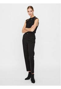 Vero Moda Bluzka Milla 10226072 Czarny Regular Fit. Kolor: czarny. Materiał: syntetyk