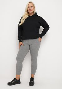 Born2be - Szare Legginsy z Wysokim Stanem z Włókna Bambusowego Wykończone Gumką w Pasie Vlanira. Okazja: na co dzień. Stan: podwyższony. Kolor: szary. Materiał: włókno. Styl: elegancki, casual