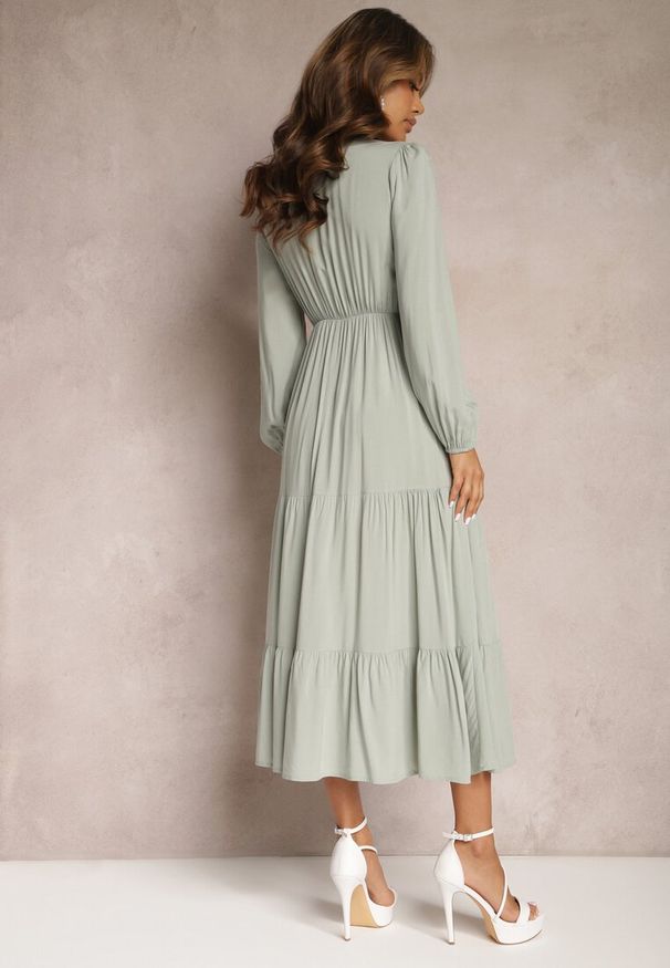 Renee - Zielona Sukienka Rozkloszowana z Falbanką i Koronką Kiaya. Kolor: zielony. Materiał: koronka. Wzór: koronka. Długość: maxi