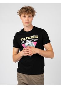 Guess T-Shirt | MBRI25KAVR4 | Mężczyzna | Czarny. Okazja: na co dzień. Kolor: czarny. Materiał: bawełna. Wzór: nadruk. Styl: casual #3