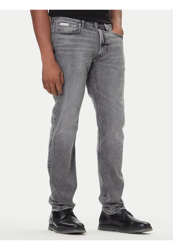 Calvin Klein Jeans Jeansy LV04RD705G Szary Slim Fit. Kolor: szary