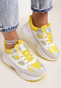 Renee - Żółte Sneakersy Vhesraya. Nosek buta: okrągły. Kolor: żółty. Materiał: materiał. Szerokość cholewki: normalna. Wzór: aplikacja #5