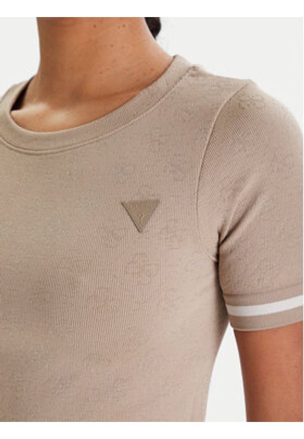 Guess T-Shirt V6RP02 Z4692 Beżowy Slim Fit. Kolor: beżowy. Materiał: syntetyk