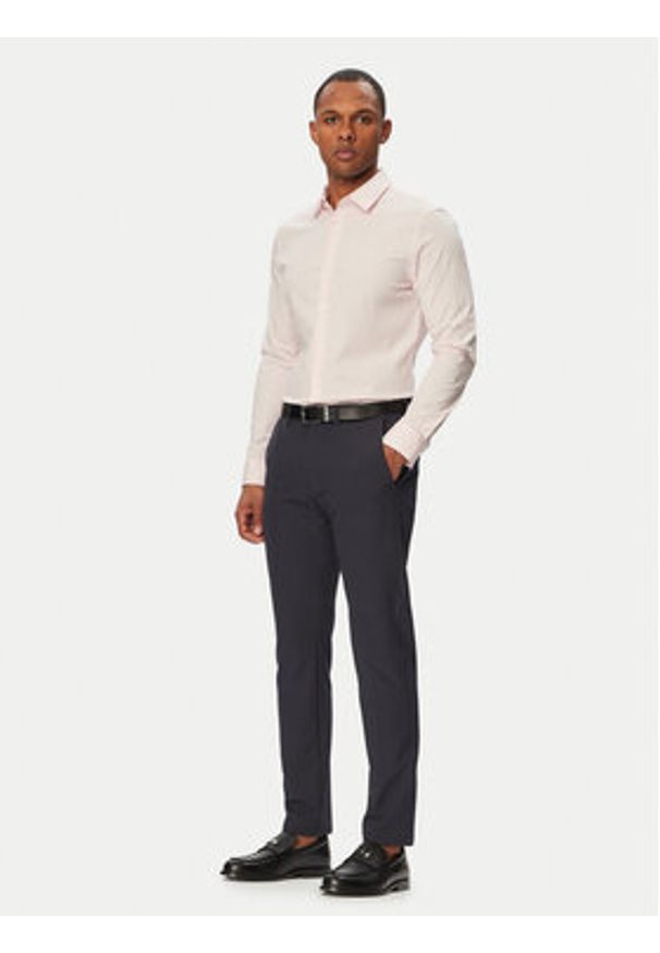 Calvin Klein Koszula LV04LB145G Różowy jasny Slim Fit. Kolor: różowy. Materiał: bawełna