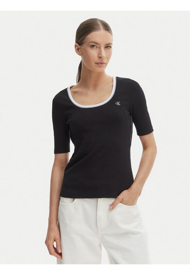 Calvin Klein Jeans T-Shirt LV047F247G Czarny Slim Fit. Kolor: czarny. Materiał: bawełna