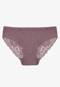 Born2be - Ciemnofioletowe Prążkowane Majtki Figi z Bawełny Zdobione Koronką Erwelia. Kolor: fioletowy. Materiał: bawełna, prążkowany, koronka. Wzór: aplikacja, koronka