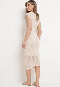 Born2be - Jasnobeżowa Ażurowa Sukienka z Krótkim Rękawem i Halką Zeliana. Kolor: beżowy. Materiał: jeans. Długość rękawa: krótki rękaw. Wzór: ażurowy. Styl: elegancki, wizytowy #2