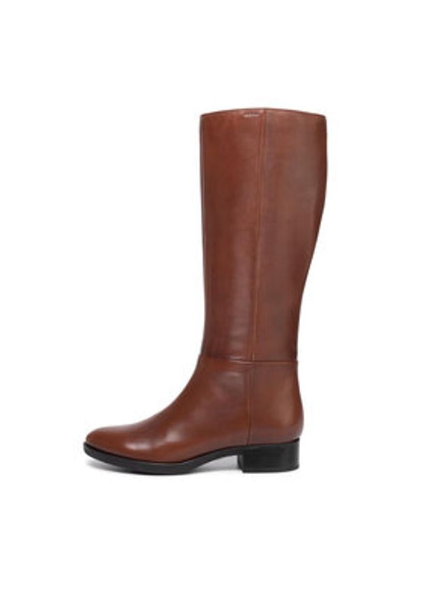 Geox Oficerki D Felicity D D84G1D 00043 C0013 Brązowy. Kolor: brązowy. Materiał: skóra