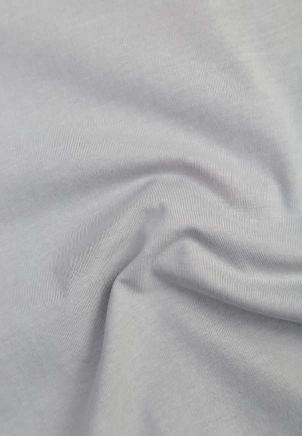 Born2be - Szara Gładka Koszulka T-shirt z Bawełny o Prostym Kroju Sarusa. Okazja: na co dzień, na randkę. Kolor: szary. Materiał: bawełna. Wzór: gładki. Styl: casual, klasyczny