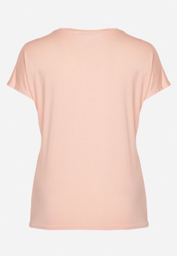Born2be - Jasnoróżowy Klasyczny T-shirt z Bawełny Ozdobiony Nadrukiem i Cyrkoniami Kristinae. Okazja: na co dzień. Kolor: różowy. Materiał: bawełna. Wzór: aplikacja, nadruk. Styl: klasyczny