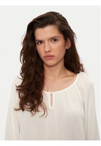 Kaffe Tunika Amber 501030 Biały Regular Fit. Kolor: biały. Materiał: wiskoza #3