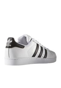 Adidas - Buty adidas Originals Superstar M C77124 białe. Zapięcie: pasek. Kolor: biały. Materiał: guma, materiał, skóra. Szerokość cholewki: normalna. Wzór: aplikacja, jodełka. Sezon: lato. Model: Adidas Superstar. Sport: koszykówka #5