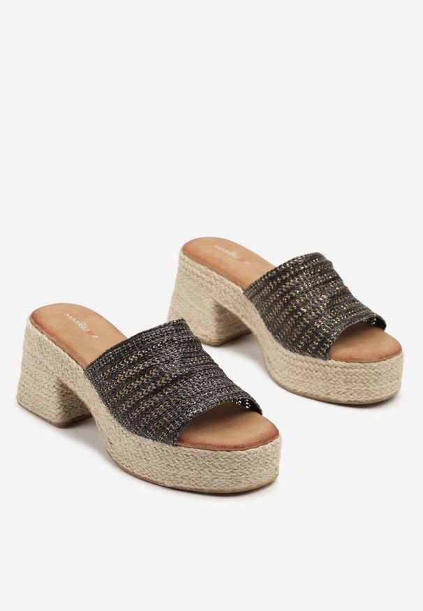 Born2be - Czarne Plecione Klapki na Słupku i Platformie Rivabia. Okazja: na co dzień. Kolor: czarny. Materiał: jeans. Obcas: na platformie. Styl: elegancki, casual. Wysokość obcasa: średni