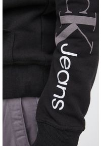 Calvin Klein Jeans bluza J30J319879.PPYY męska kolor czarny z kapturem z nadrukiem. Okazja: na co dzień. Typ kołnierza: kaptur. Kolor: czarny. Wzór: nadruk. Styl: casual #3