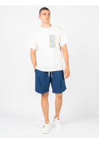 Xagon Man T-Shirt "Over" | P2308 2Z6 OVER | Mężczyzna | Kremowy. Kolor: kremowy. Materiał: bawełna. Wzór: aplikacja