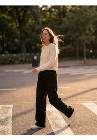 Sinsay - Spodnie wide leg - czarny. Kolor: czarny #1