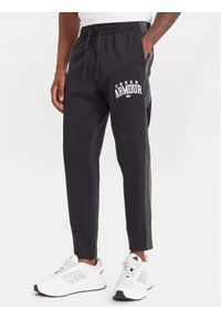 Under Armour Spodnie dresowe Ua Rival Fleece Colorblock 6003954 Czarny Loose Fit. Kolor: czarny. Materiał: bawełna #1