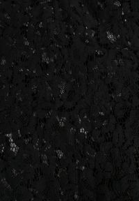 Born2be - Czarna Wiskozowa Bluzka z Koronki z Bawełną Kokardą i Rozszerzanymi Rękawami Andrice. Okazja: na randkę. Typ kołnierza: kokarda. Kolor: czarny. Materiał: wiskoza, bawełna, koronka. Wzór: koronka. Styl: klasyczny #3