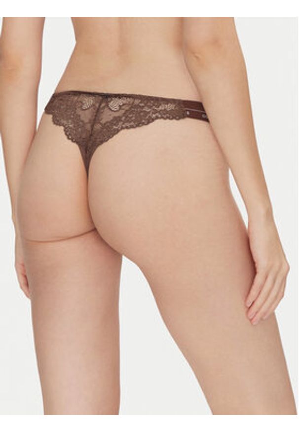 Guess Stringi O4YE01 PZ01C Brązowy. Kolor: brązowy. Materiał: syntetyk