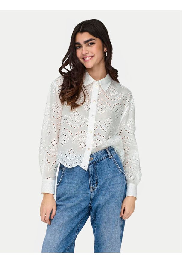 only - ONLY Koszula Valais 15269568 Biały Loose Fit. Kolor: biały. Materiał: bawełna