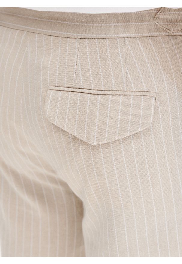 Pako Lorente - PAKO LORENTE - Szorty męskie w prążek z lnem. Okazja: na co dzień. Materiał: len. Długość: krótkie. Wzór: prążki. Sezon: lato. Styl: casual