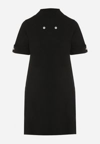 Born2be - Czarna Sweterkowa Sukienka Trapezowa Ozdobiona Aplikacjami i Perełkami Iletusa. Okazja: na co dzień, do pracy. Kolor: czarny. Wzór: aplikacja. Typ sukienki: trapezowe. Styl: klasyczny, casual, elegancki. Długość: midi #5