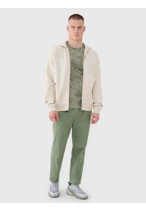 4f - 4F T-shirt regular z nadrukiem męski - oliwkowy/khaki XXL. Okazja: na co dzień. Kolor: oliwkowy, brązowy, wielokolorowy. Materiał: dzianina, bawełna, jersey. Długość rękawa: krótki rękaw. Długość: krótkie. Wzór: nadruk. Styl: klasyczny, sportowy, casual