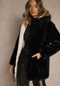 Renee - Beżowa Dwustronna Kurtka z Kapturem Pikowanymi Przeszyciami i Futerkiem Rossalea. Typ kołnierza: kaptur. Kolor: beżowy. Materiał: futro #3