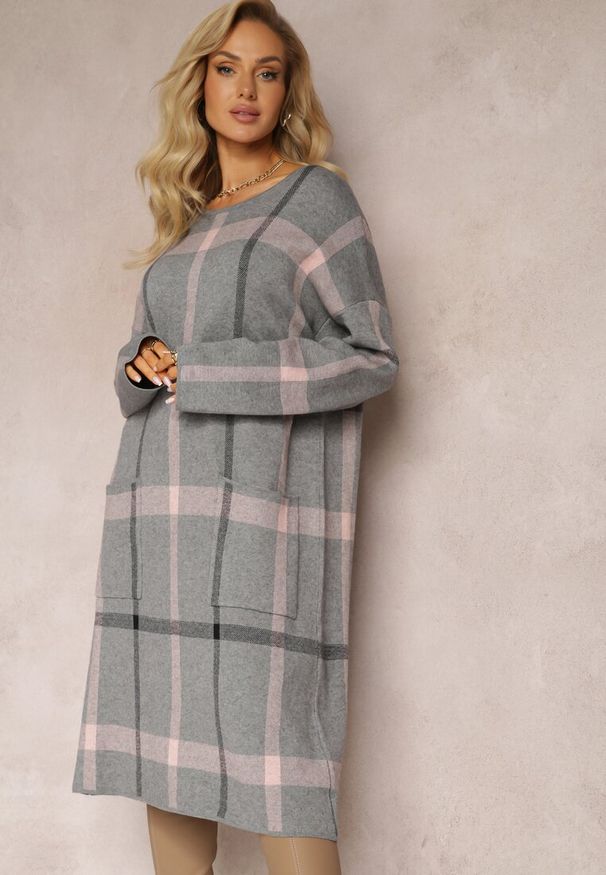 Renee - Szara Midi Sukienka w Kratę z Kieszeniami o Pudełkowym Fasonie Bamira. Kolor: szary. Długość rękawa: długi rękaw. Długość: midi