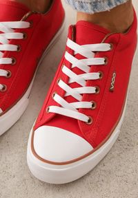 Born2be - Czerwone Klasyczne Trampki do Kostki z Lamówką przy Podeszwie Kasiope. Okazja: na co dzień. Kolor: czerwony. Materiał: jeans. Styl: klasyczny #3