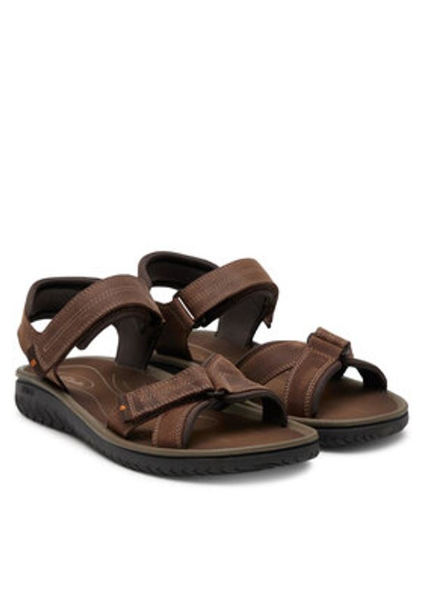 Clarks Sandały Wesley Shore 26182009 Brązowy. Kolor: brązowy. Materiał: skóra