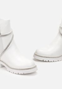Born2be - Białe Botki Ethruda. Wysokość cholewki: przed kolano. Nosek buta: okrągły. Zapięcie: zamek. Kolor: biały. Materiał: skóra ekologiczna, guma. Szerokość cholewki: normalna #5