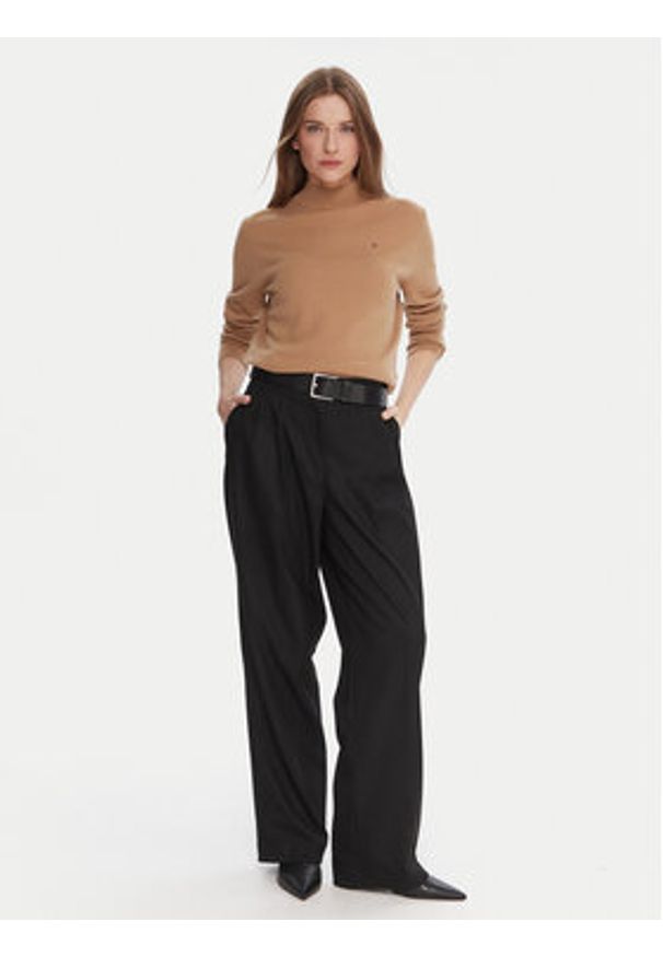 TOMMY HILFIGER - Tommy Hilfiger Sweter WW0WW47468 Beżowy Regular Fit. Kolor: beżowy. Materiał: wełna
