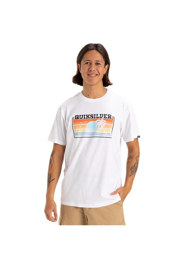 Quiksilver - Koszulka z krótkim rękawem dla Mężczyzn SUN FADED Biały. Kolor: biały. Materiał: materiał, bawełna. Długość rękawa: krótki rękaw. Długość: krótkie