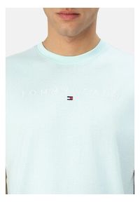Tommy Jeans T-Shirt Linear Logo DM0DM20744 Zielony Regular Fit. Kolor: zielony. Materiał: bawełna
