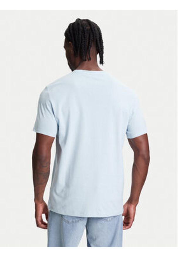 Calvin Klein Jeans T-Shirt LV040HM265 Niebieski Regular Fit. Kolor: niebieski. Materiał: bawełna
