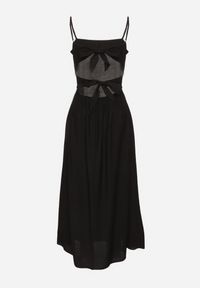 Born2be - Czarna Rozkloszowana Sukienka z Wiskozą Meravela. Okazja: na co dzień. Kolor: czarny. Materiał: wiskoza. Długość rękawa: na ramiączkach. Styl: casual, elegancki #6