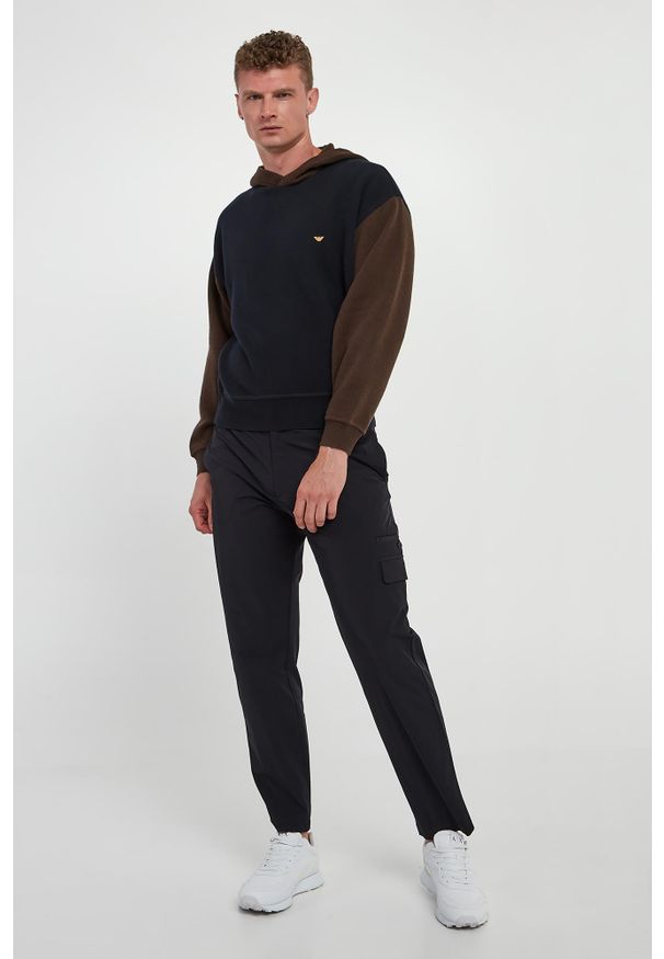 Emporio Armani - Sweter męski z wełny EMPORIO ARMANI. Materiał: wełna