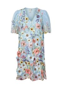 YAS Sukienka koktajlowa Flowering 26037387 Błękitny Loose Fit. Kolor: niebieski. Materiał: syntetyk. Styl: wizytowy #1