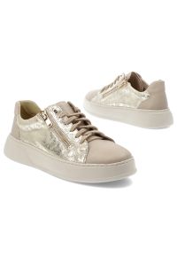 Beżowe Sneakersy Armodo Modne Obuwie Damskie. Zapięcie: sznurówki. Kolor: beżowy. Materiał: skóra. Szerokość cholewki: normalna. Wzór: aplikacja #4