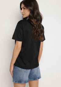 Born2be - Czarny T-shirt z Ozdobnym Nadrukiem z Brokatem Tenesia. Okazja: na co dzień. Kolor: czarny. Materiał: jeans, materiał. Wzór: nadruk. Styl: klasyczny, elegancki, casual #3