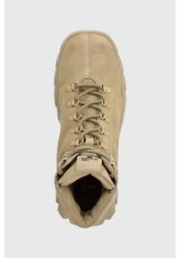Love Moschino workery zamszowe CLIMB60 damskie kolor beżowy na platformie JA21116G0HIGL105. Nosek buta: okrągły. Zapięcie: sznurówki. Kolor: beżowy. Materiał: zamsz. Obcas: na platformie. Styl: klasyczny #4