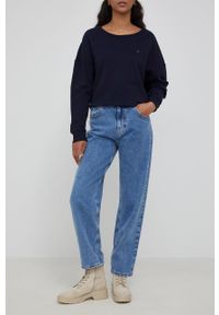 United Colors of Benetton jeansy damskie high waist. Stan: podwyższony. Kolor: fioletowy