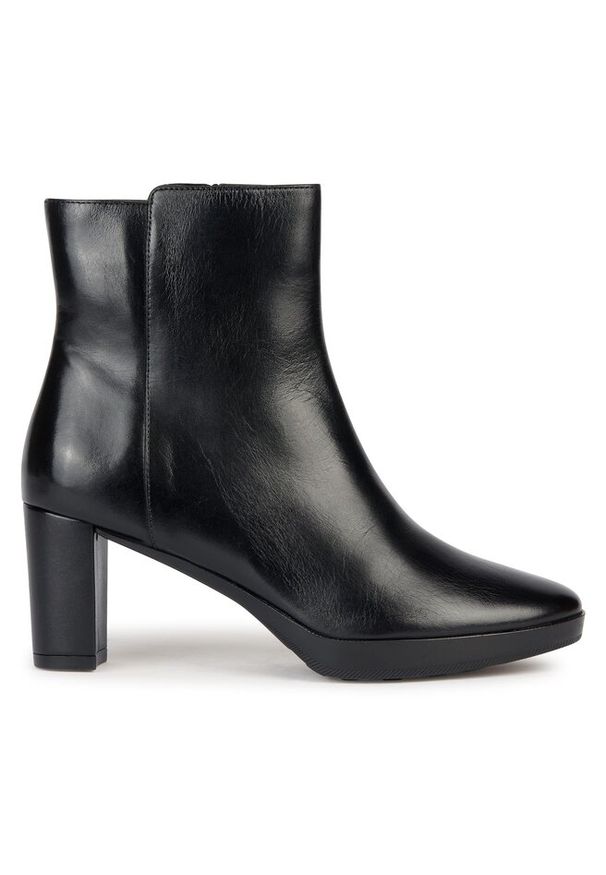 Botki Geox. Kolor: czarny