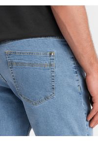 Ombre Clothing - Szorty męskie jeansowe z podwiniętymi nogawkami – błękitne V2 - Rozmiar: XL. Okazja: na co dzień. Kolor: niebieski. Materiał: jeans. Długość: krótkie. Wzór: aplikacja, ze splotem. Sezon: lato. Styl: casual, elegancki