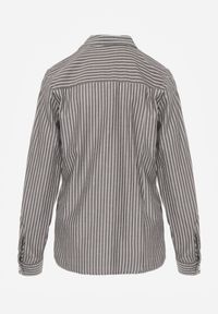 Renee - Czarna Koszula z Bawełną w Prążki ze Zdobionymi Guzikami Mirasea. Kolor: czarny. Materiał: bawełna. Wzór: prążki, aplikacja. Styl: elegancki #8