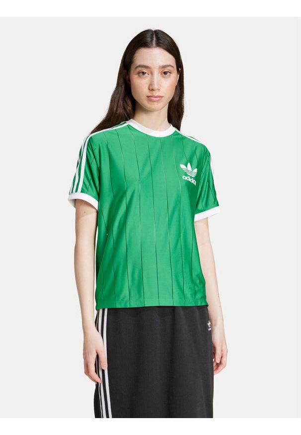 Adidas - adidas T-Shirt adicolor 3-Stripes IY7227 Zielony Loose Fit. Kolor: zielony. Materiał: syntetyk